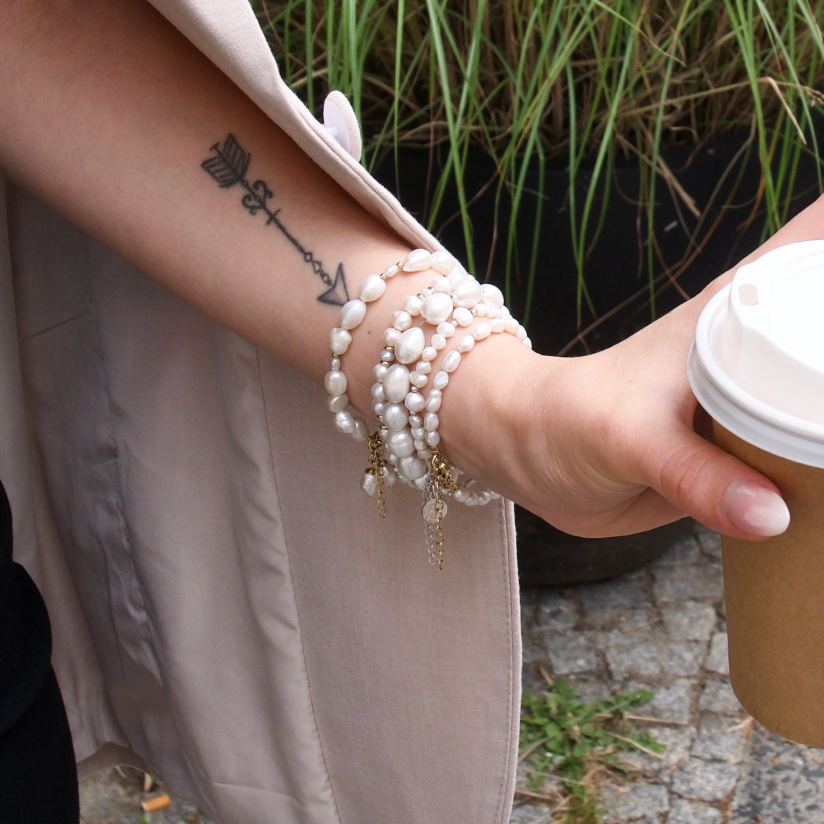 צמיד פנינים אלגנט